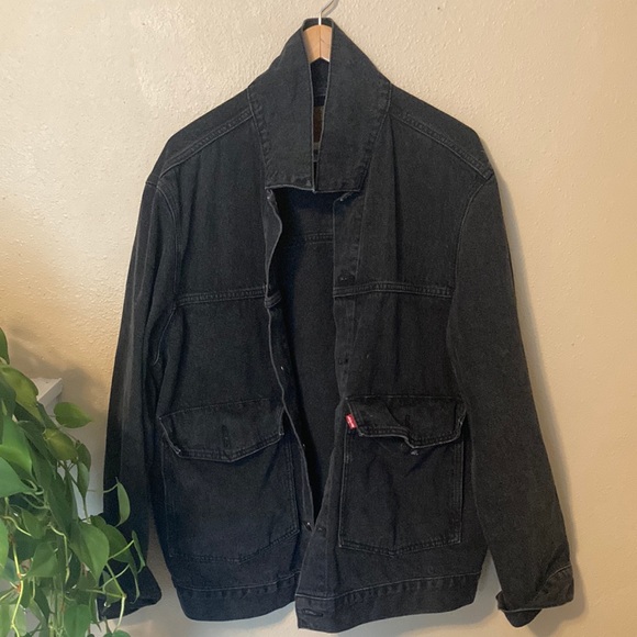 Levi’s Premium XL Black Denim Jean Trucker Jacket